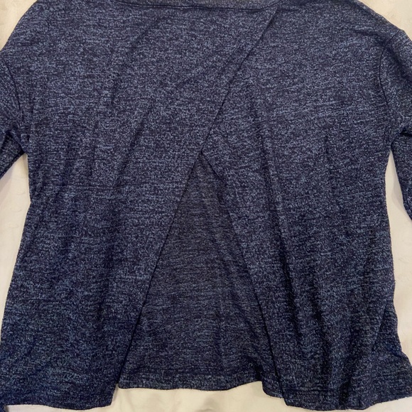 garage long sleeve top - Picture 2 of 2